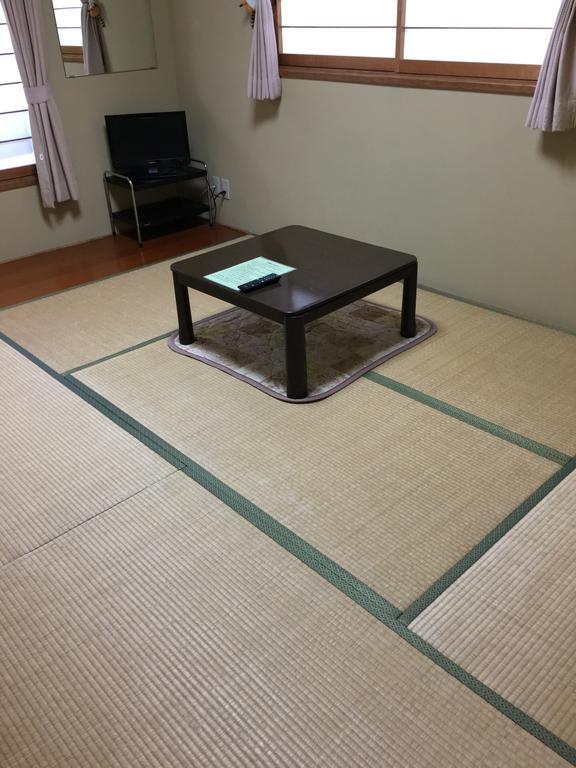 Pension Mitomo Kusatsu  Dış mekan fotoğraf