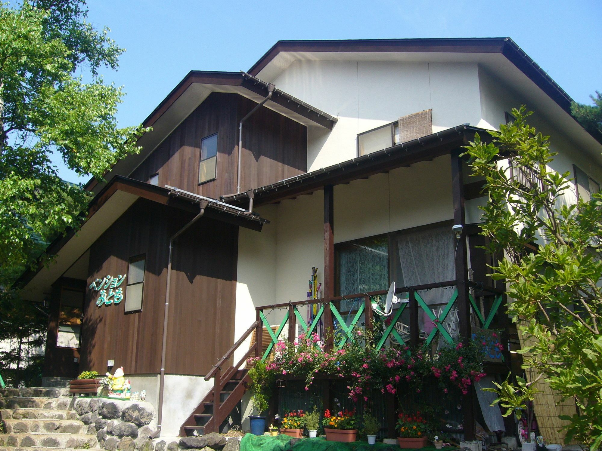 Pension Mitomo Kusatsu  Dış mekan fotoğraf